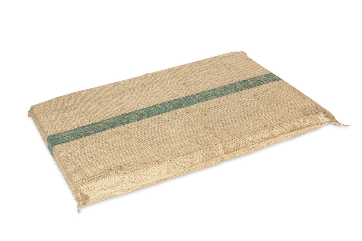superior-pet-products-superior-extra-thick-hessian-mat - gallery_1