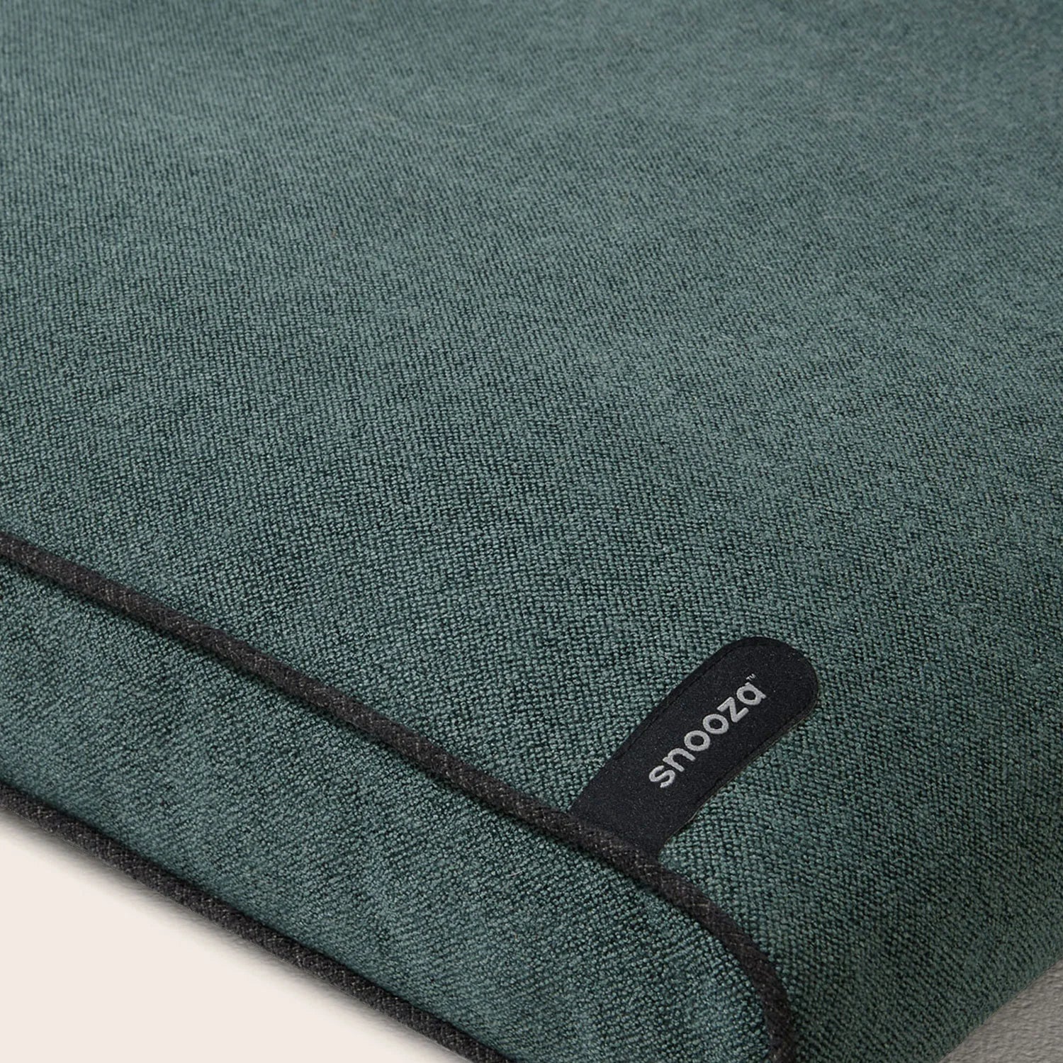 Snooza - Modern Dog Daybed