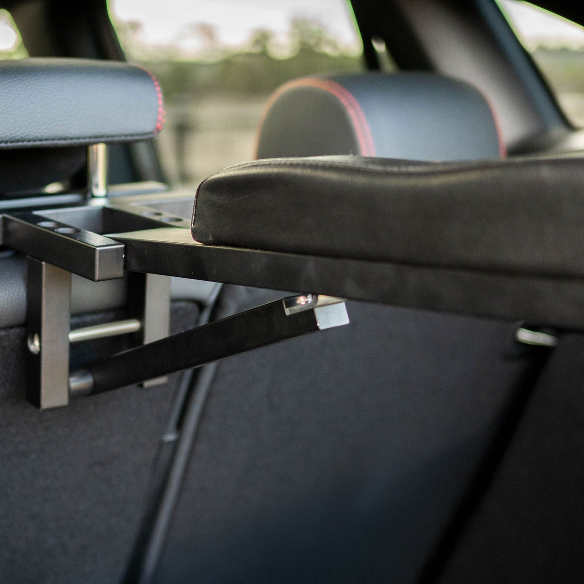Lumiere Car Saddle Caddy - close-up of the padded saddle arm